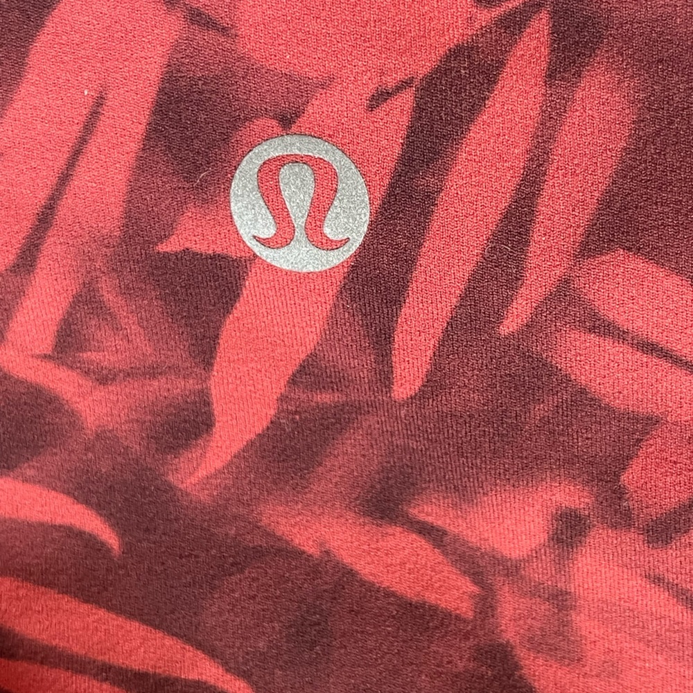 LULULEMON crop tops - Picture 5 of 5